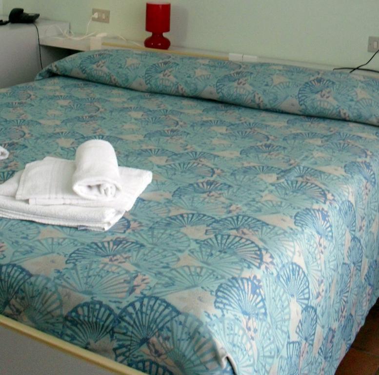 Albergo Residence Isotta Veruno エクステリア 写真